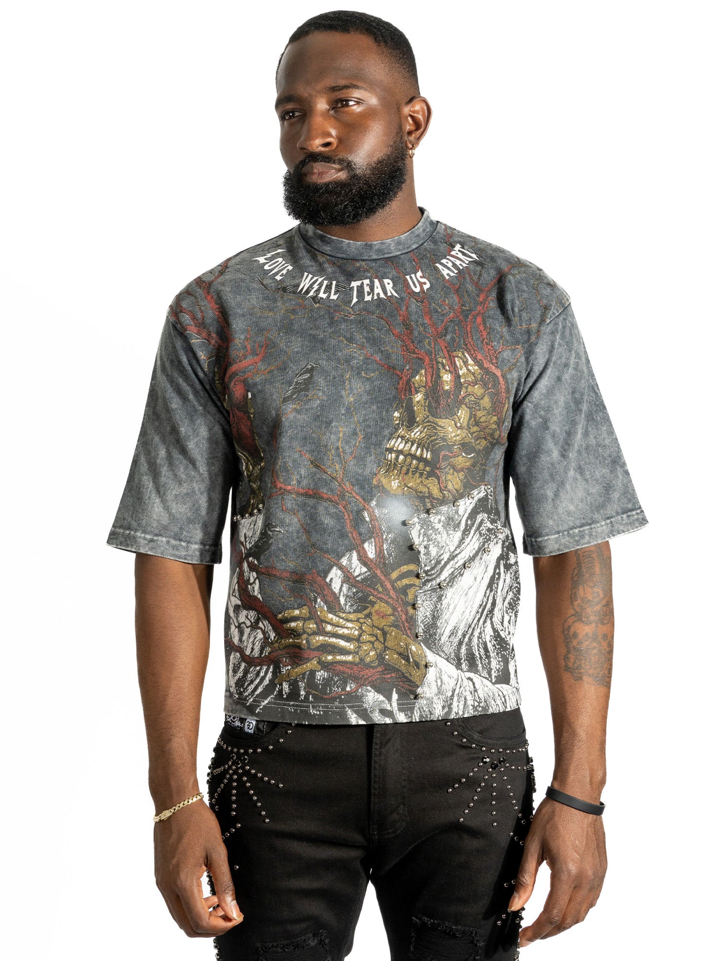 F179 Heartless Cropped Tee - Black