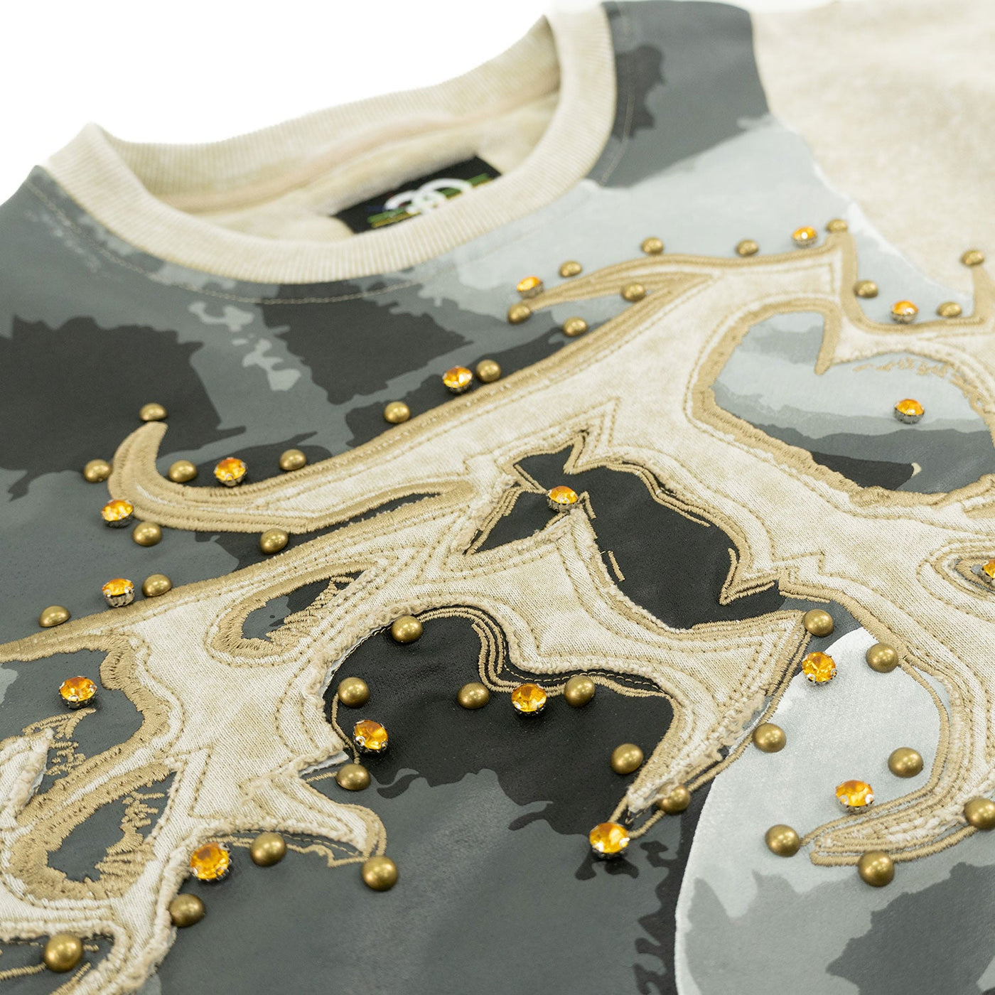 Sweatshirt|F4357 Heartless Crewneck - Mocha